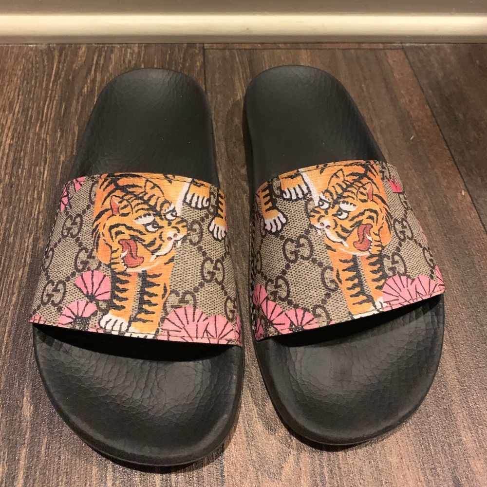 Gucci Tiger Slides
